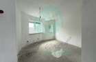Casa receptionata in 2025 singura in curte - 9