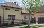 Casa sanatoasa cu 900 mp la intrare in Rasnov - 1