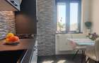 Apartament 3 camere decom. 75 mp - 3 min metrou  Bd. 1 Dec. 1918 - Trapezului - 1