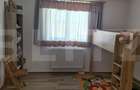 Casă de vânzare în Pucioasa – ideală pentru locuință sau investiție - 5