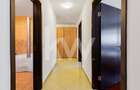 Închiriere apartament 4 camere, acces la parcare cu barieră, strada De Mijloc - 14