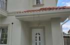 Duplex deosebit - zona excelenta - toate utilitatile - finisaje TOP - 5