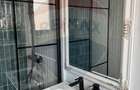 Inchiriez apartament la casa cu curte proprie - Zona Paris - 12