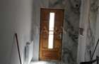 Apartament cu 3 camere vând an floresti - 2