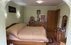 Apartament cu 3 camere de vânzare în Centrul orașului Câmpulung - 6