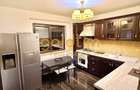 Vila de inchiriat/Piscina exterioara/Curte generoasa/Tunari/Zona centrala - 13