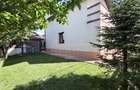 Casa Individuala - 4 camere - 2 bai - 258mp teren - 5