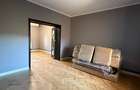 parter de vila stradal - Calea Vitan colt cu Mihai Bravu / 2 camere - 50mp - 3