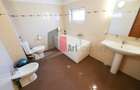 VILA IN DOMENII LOCATIE EXCELENTA - 3