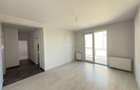 Locatie excelenta! Etaj 1. Decomandat. Loc de parcare. - 1