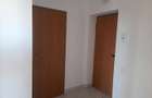 Apartament 2 camere, de vanzare, garaj,in Europa, zona benzinariei Mol - 12