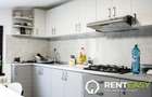 De inchiriat! Apartament la casa cu trei camere situat in zona Podu de Fier - 6