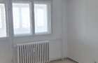 Vând apartament patru camere decomandate. - 7