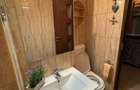 Particular: 2 cam, bloc '95, renovat, cochet, in spatele magazinului Unirea - 2