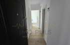 Apartament la parter cu balcon. Bucatarie separata. Loc de parcare - 5