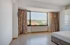 First rental 3 rooms and office, 176 sqm usable area, 2 parking spaces - 5