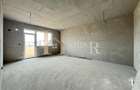 Apartament de 3 camere cu 2 bai si cu bucatarie INCHISA + 70 gradina proprie ! - 1