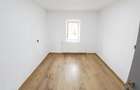 RECO Casa 3 camere, renovata complet, dublu front stradal - 11