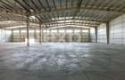 DE ÎNCHIRIAT | Ansamblu industrial 2 hale 4.400 mp | Calea Moinești - 12