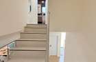 Vila 4 camere | 3 dormitoare | 3 bai | Gradina | Toate Utilitatile - 11