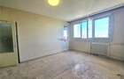 Apartament et.6/8, bloc din 78, anvelopat McDonalds Colentina - 2