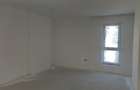 4  camere/bloc  nou/zona Centrul  Comercial  Grand  Arena/comision 0  cumparator - 3