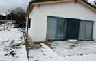 Casă modernă, parter, la cheie – în inima Tărlungenilor • Teren 511 mp - 16
