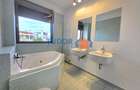 Elegant Multi-Level Home with 4 Bedrooms and Expansive Terraces in Green Lake - 10