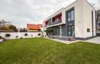 OX694 O casa construita pentru un stil de viata actual - 26