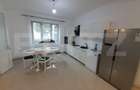 Casă cu 5 ari teren, Zonă Centrală - Ideal Clinică, Sediu Firmă, Investitie