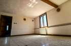 Complex imobiliar format din 2 Vile si un teren generos de 3659Mp - 17