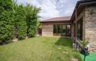 0% Comision - VILA de LUX de vânzare – Cu iaz natural - 36