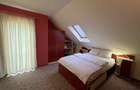 vand proprietate doua case,  magazie, gazon,  livada, gradina - 4