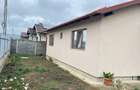 Proprietate cu 2 case in Osorhei intr-o zona cu case noi. - 4