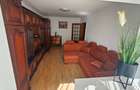 Apartamen 3 camere de inchiriat - 2