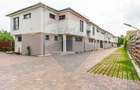 Apartament cu terasă și 2 parcări - Complex nou central - 3