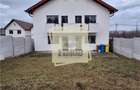 Casa cu 3 camere 2 bai si terasa in Cristian - 2