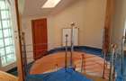 CASA 6 camere CU MANSARDA cu un design deosebit si o arhitectura futurista - 11