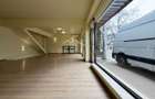 Spatiu Comercial *180mp* // 2 parking spaces // Stefan Cel Mare - 3