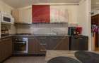 Apartament cu 3 camere de vânzare în zona Dambovita - 3