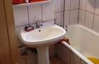 Apartament cu 2 camere, decomandat, cartier Micro 14, etaj 5, zonă liniștită - 12