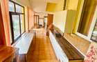 Casa 4 camere -Teren 551 mp- parcare- Cristian, Brasov  229.000 Euro. - 4