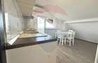 Apartament cu 3 camere de vânzare - 1