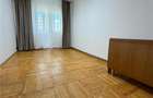 Apartament 3 camere, 75 mp, 2 băi, 2 balcoane, CT, 3 AC, boxă 9 mp  - 2