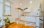 Apartament superb si spațios situat in cladire istorica/Central - 13