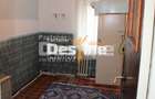 Apartament 3 camere decomandat de 61 mp 2 băi la parter cartier Favorit - Roman - 3