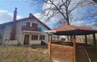 Casa individuala in Barnova, aproape de Primarie - 1