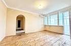 Apartament cu 3 camere, în cartierul Micro 16, 70 mp. - 1