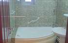 Vânzare apartament 3 camere strada Eroilor nr 8 , zona Sala Sporturilor  - 3