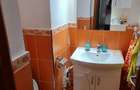 Vand apartament 3 camere suprafata mare - 9